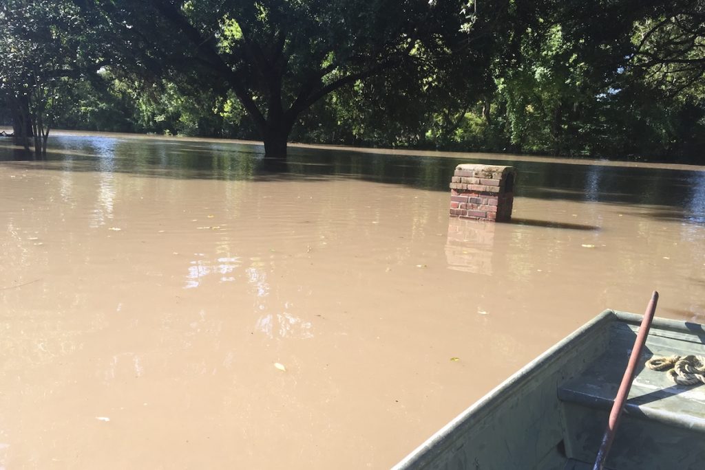 Street flooded during the 2016 Louisiana flood. 